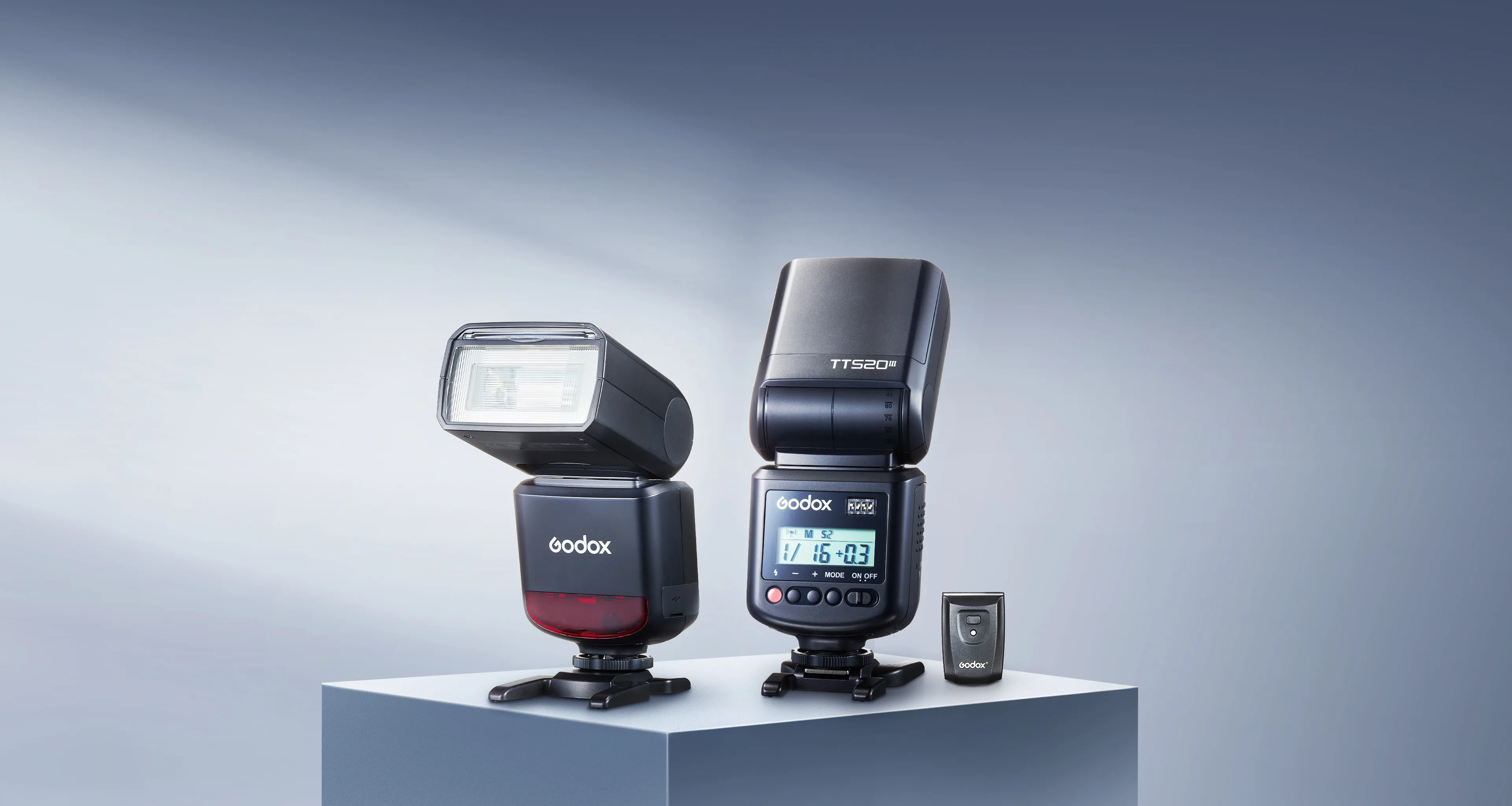 Godox TT520 II Speedlite Flash